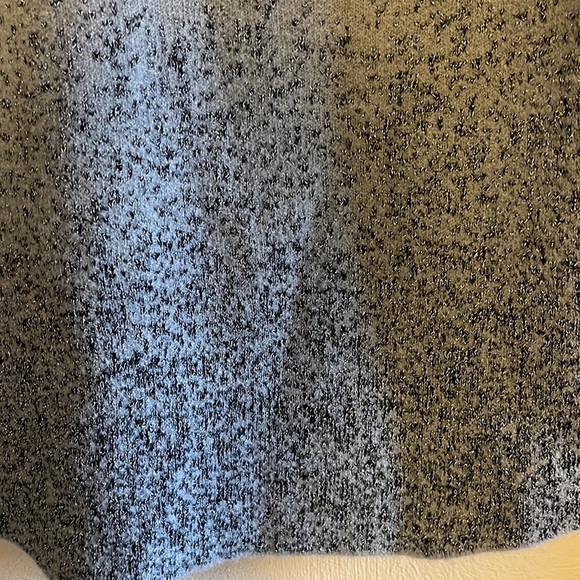 The Limited grey sweater, NWT size XS - Picture 3 of 4